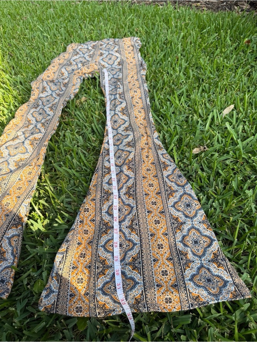 Amable Forbidden Boho Medallion Print Matching Set Bell Bottom Flare Pants Small - Picture 8 of 13